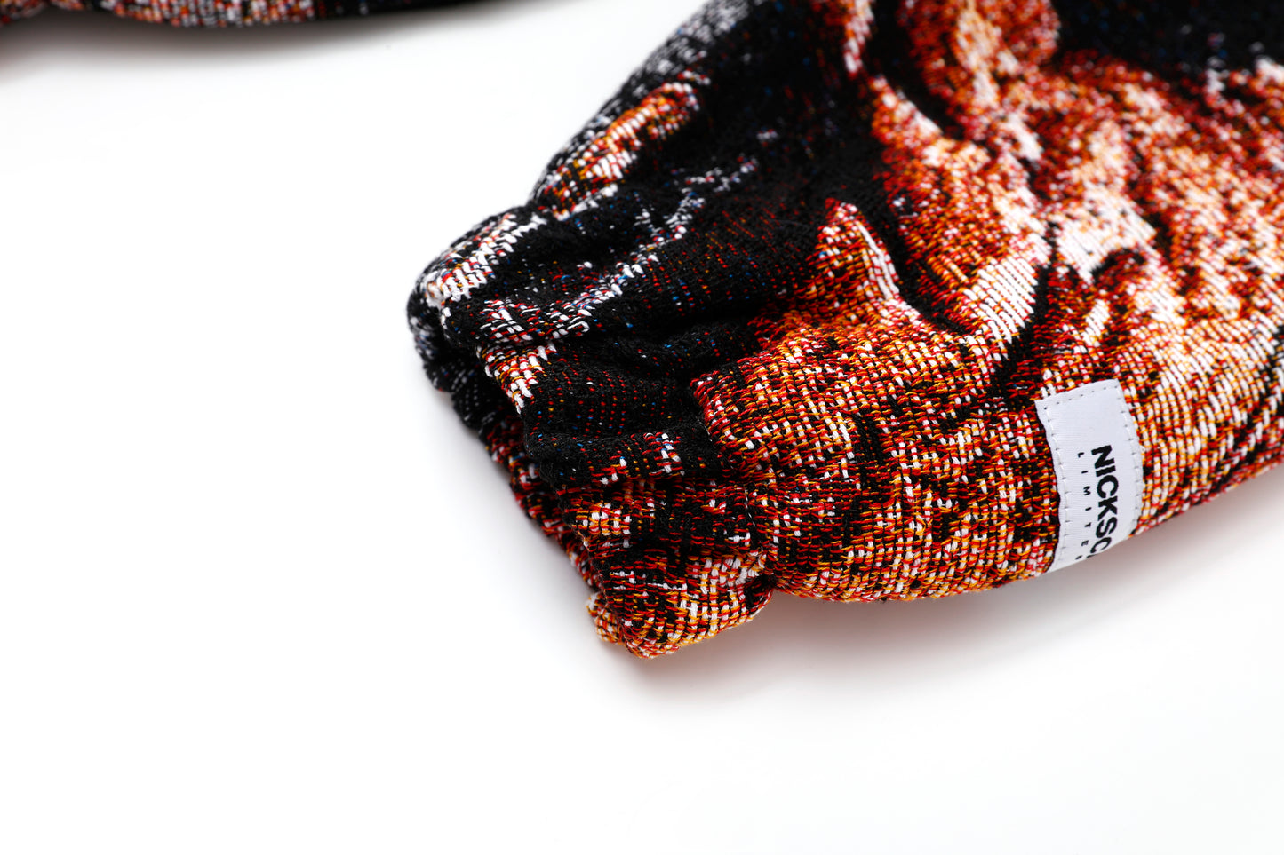 "SAMSON SLAYING THE LION" TAPESTRY JACQUARD FABRIC PULLOVER HOODIE