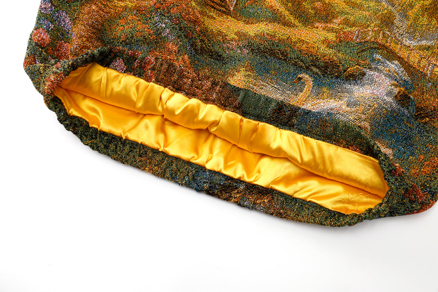 "CHAPEL DREAMS" TAPESTRY JACQUARD FABRIC PULLOVER HOODIE